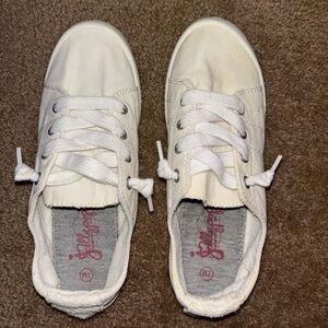 Jellypop White Canvas Sneakers